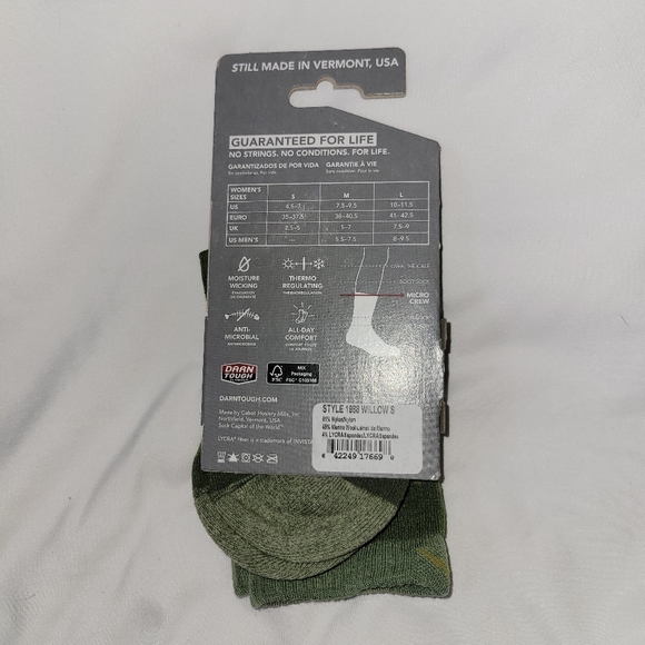 🌟 NWT Darn Tough Socks - Picture 2 of 4